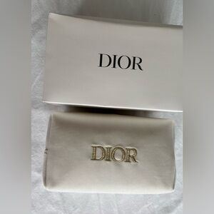 Dior NIB beauty cosmetic bag white velvet gold zipper